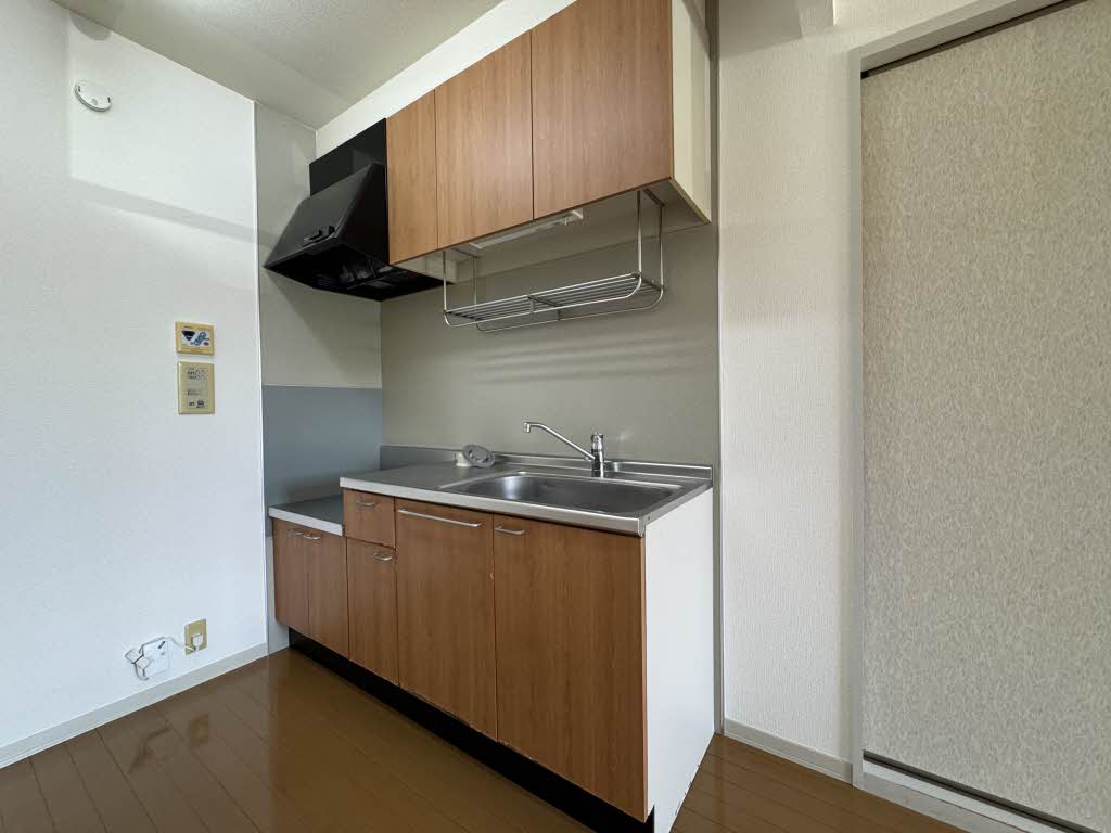 フォレストグリーン 102号-4