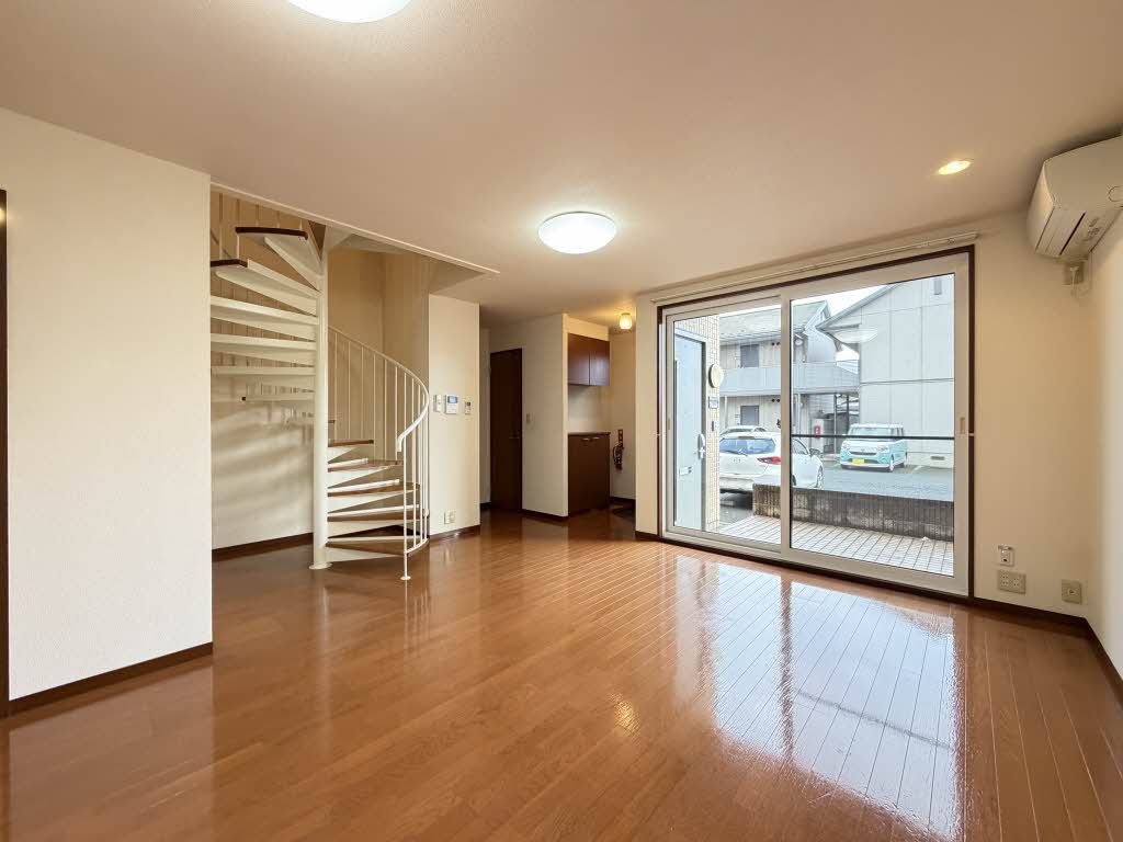 リオ・セレッソ D 102号-2