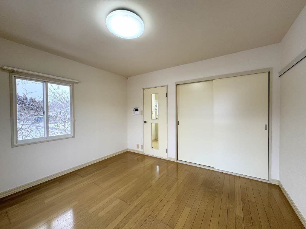 ハイツ・スカイラ-ク 202号-3