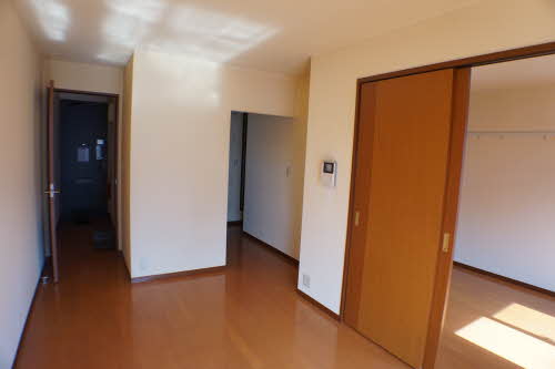 シャーメゾン・サラ 201号-10