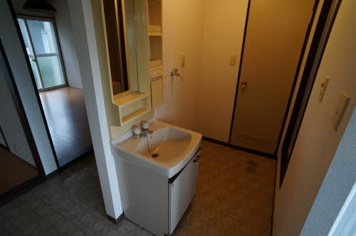 タウニィ若宮 103号-5