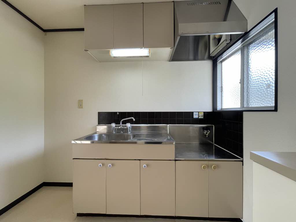 ハニーハイツ　Ｃ 201号-3