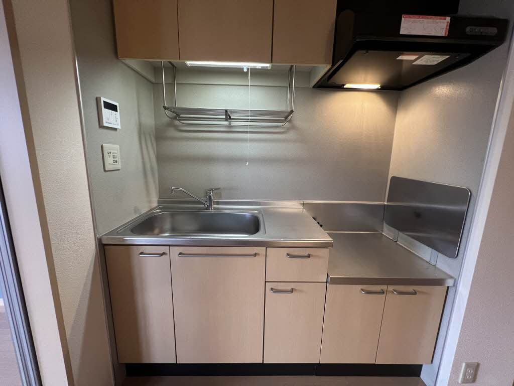 シャーメゾン藤木　Ｃ 101号-4