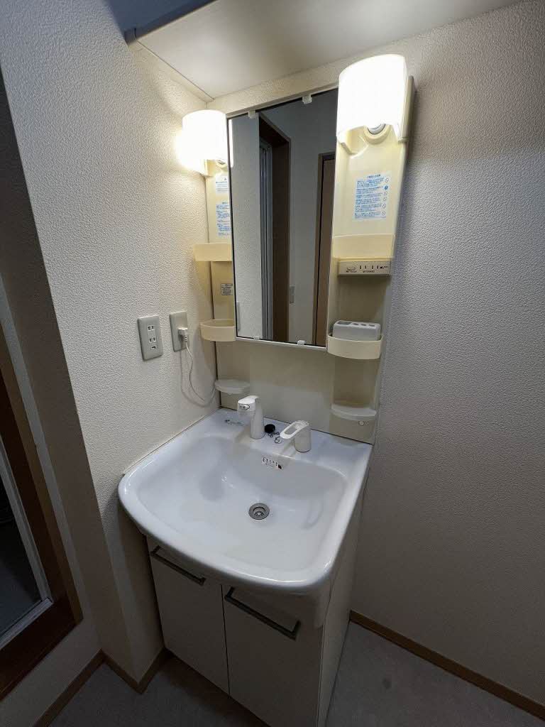 シャーメゾン藤木　Ｃ 101号-8