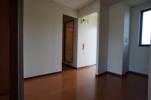 ハイツ西地蔵野 A 201号-3