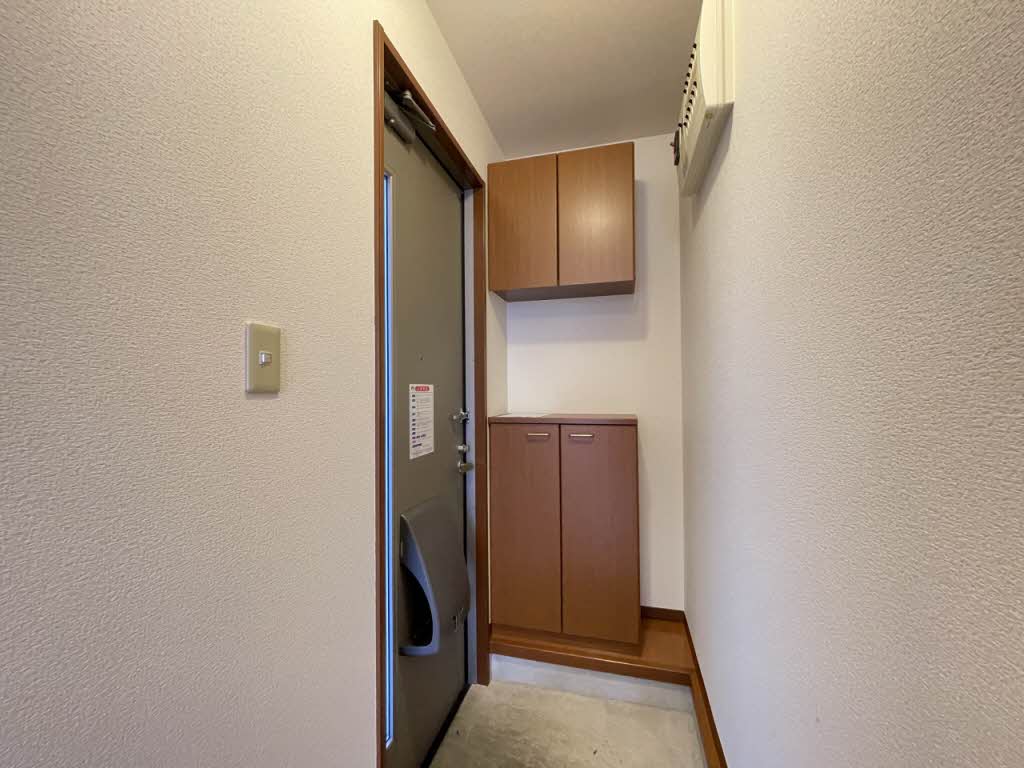 シャーメゾン・インター　Ｂ 102号-4