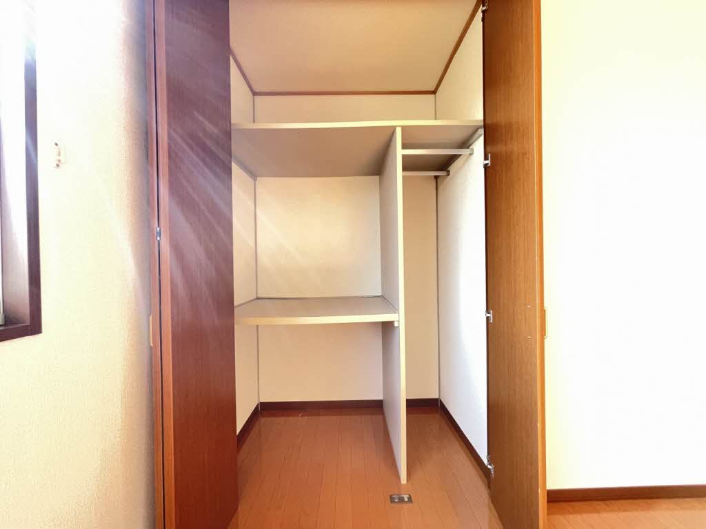 シャーメゾン・インター　Ｂ 102号-9