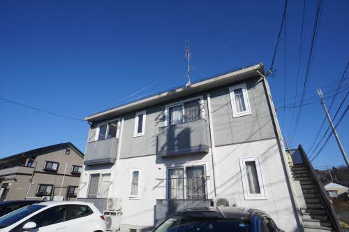 シャーメゾン栄 202号-3