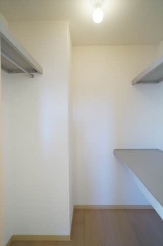 シャーメゾン栄 202号-6