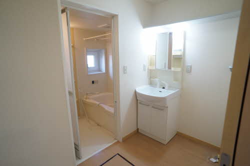 シャーメゾン小舟渡 101号-9