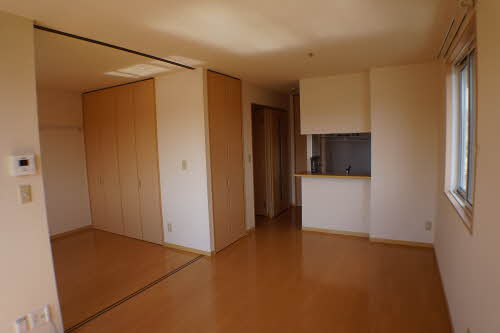 シャーメゾン・ヤマト 202号-4