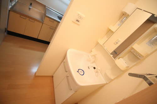 シャーメゾンさくら通り　Ｂ 102号-4