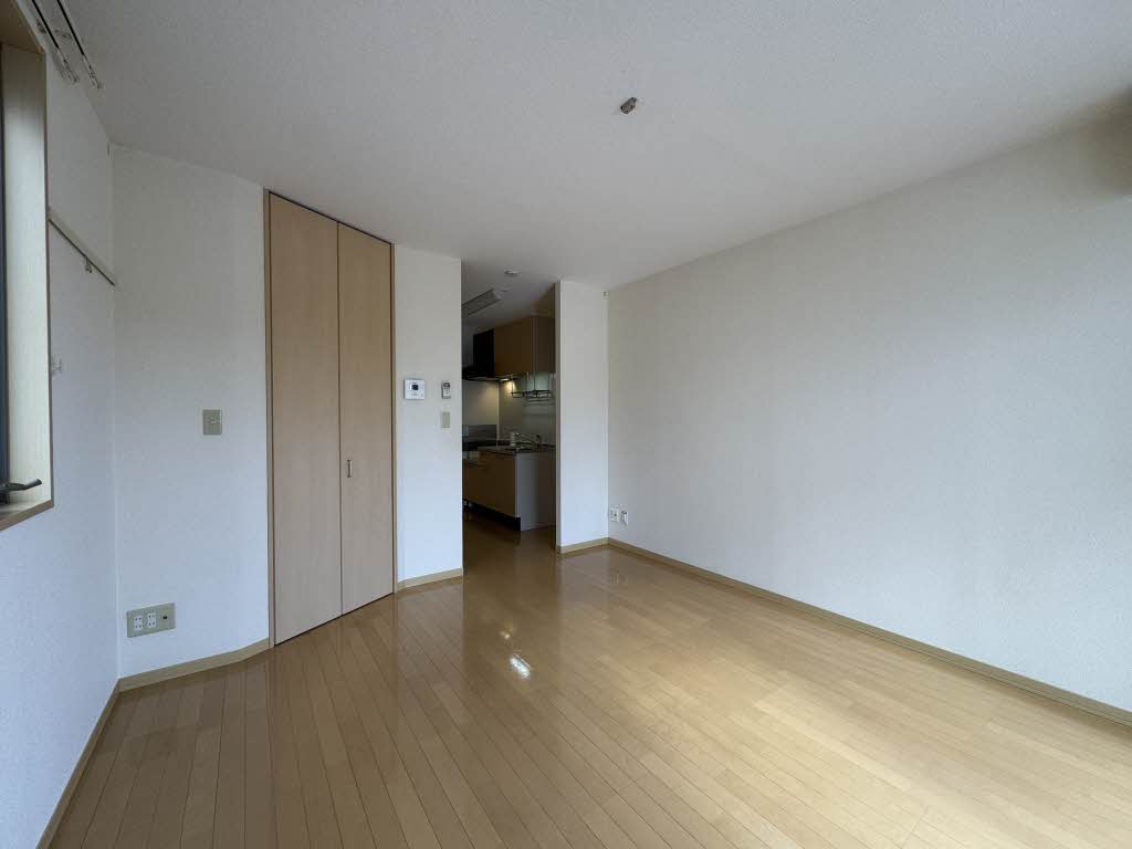 ホワイトナイト 103号-3