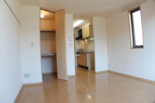 ホワイトナイト 201号-2