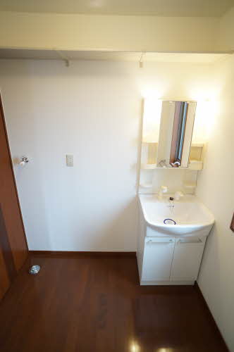 シャーメゾン笹森 202号-12