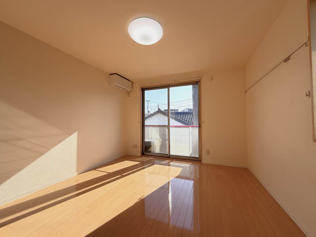 メゾンシャロット 203号-2