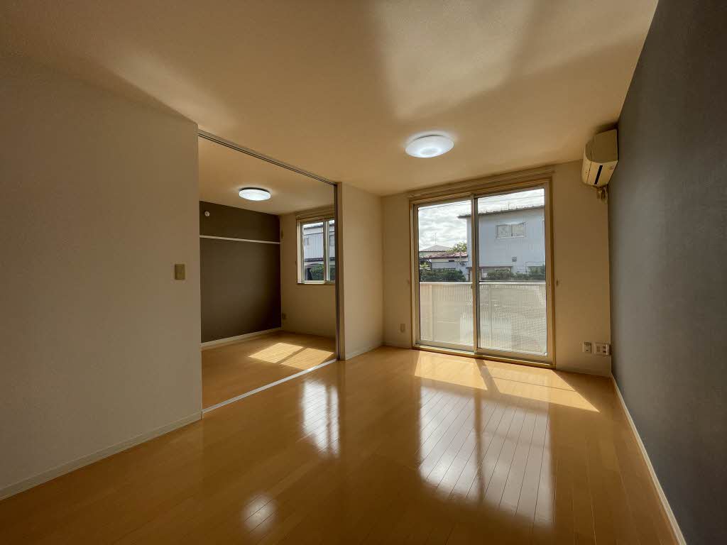 シャーメゾン・ポプラ 102号-2