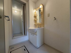 ロイヤルパレス城東　Ａ 102号-8