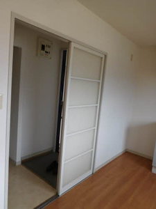 ロイヤルパレス城東 A 203号-7