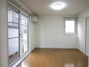 ロイヤルパレス城東　Ｂ 105号-2