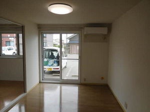 エミネンスB 102号-2