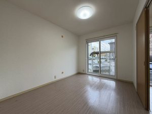 バリュージュ東通 102号-9