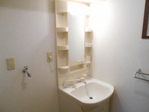 サンリバーA 202号-13