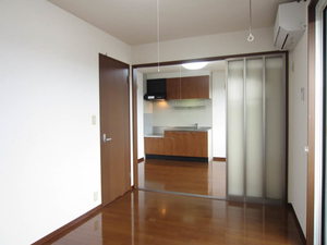 ロイヤルハイツ広面A 201号-3