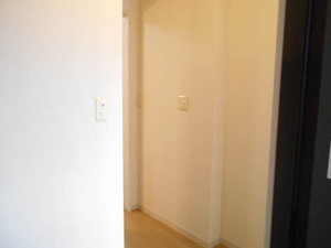 リヴェール高陽 102号-4