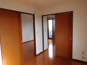 ヴィラハピネス 101号-8