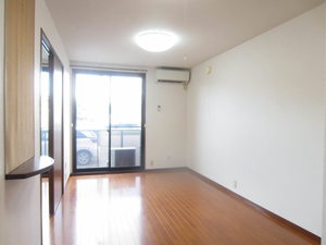 ヴィラハピネス 102号-2