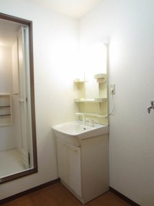 ヴィラハピネス 102号-9