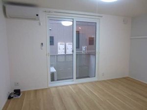 キプロス樋口 101号-2