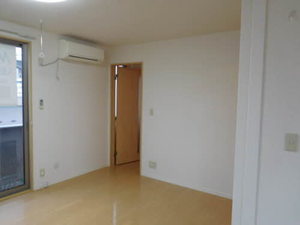 メゾンハーモニー 201号-2