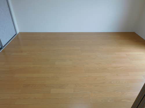 ウィスタリア東通 201号-8