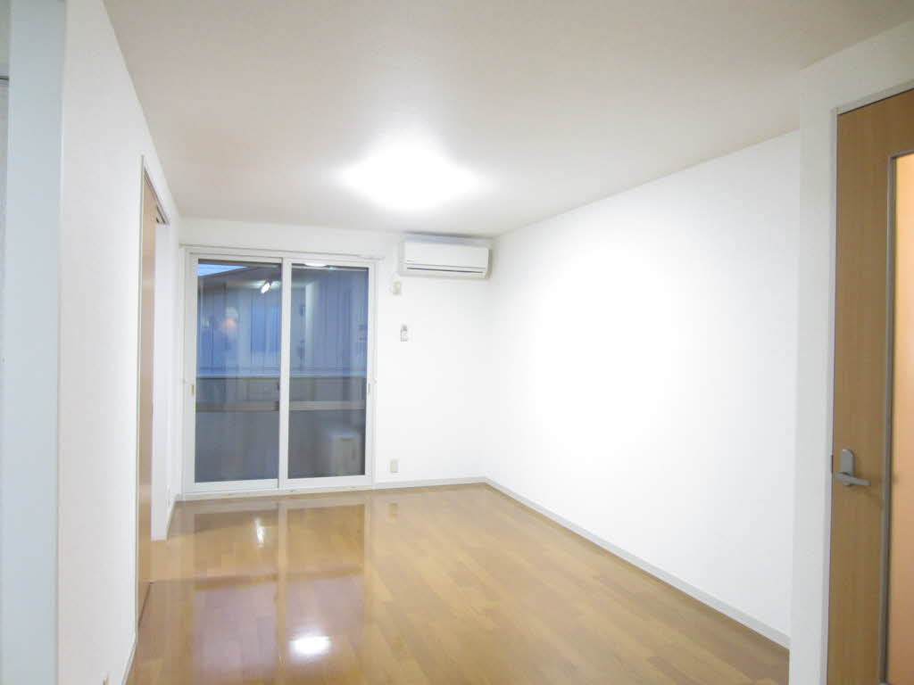 リバティハウスⅤ 202号-4