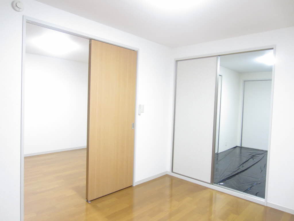 リバティハウスⅤ 202号-8