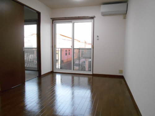 サンリバーA 202号-2