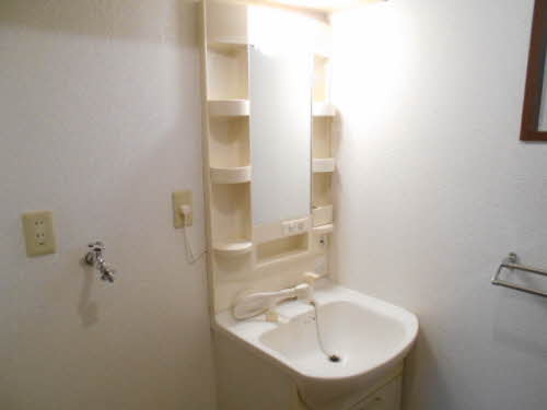 サンリバーA 202号-13