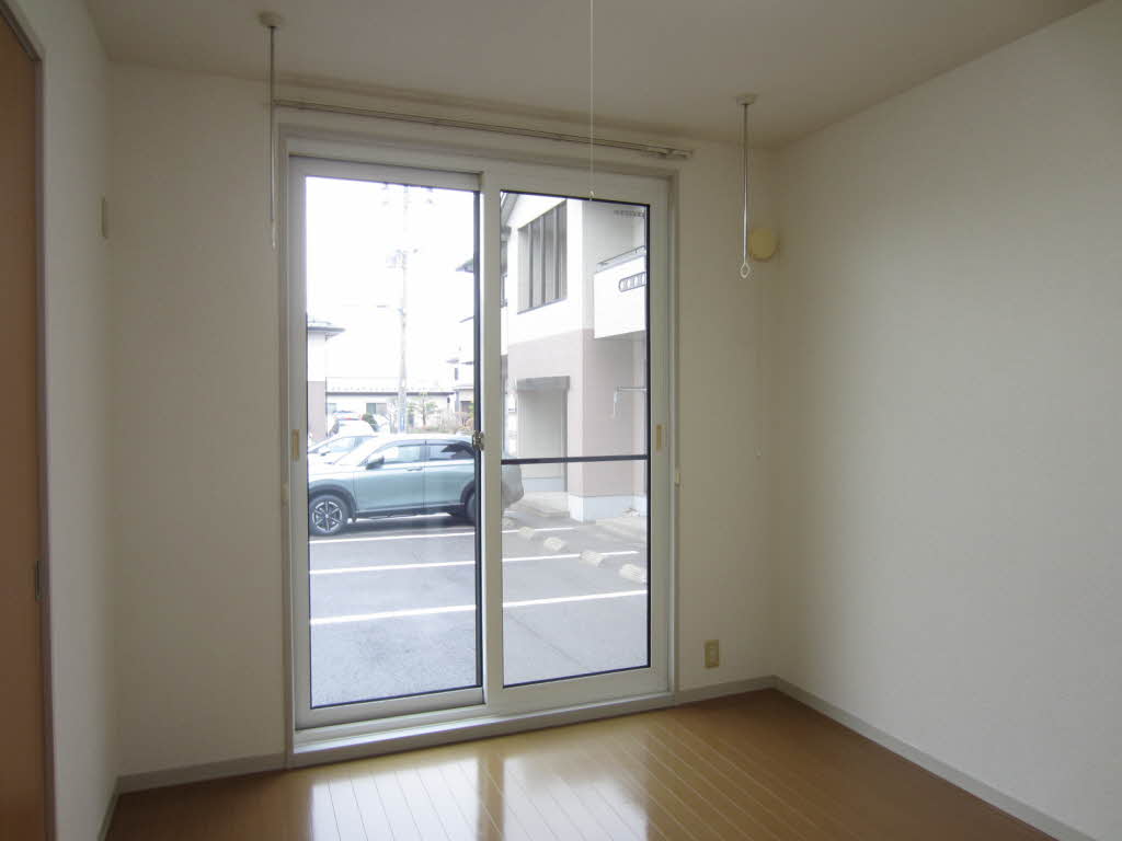 ルミエールＣ 102号-5