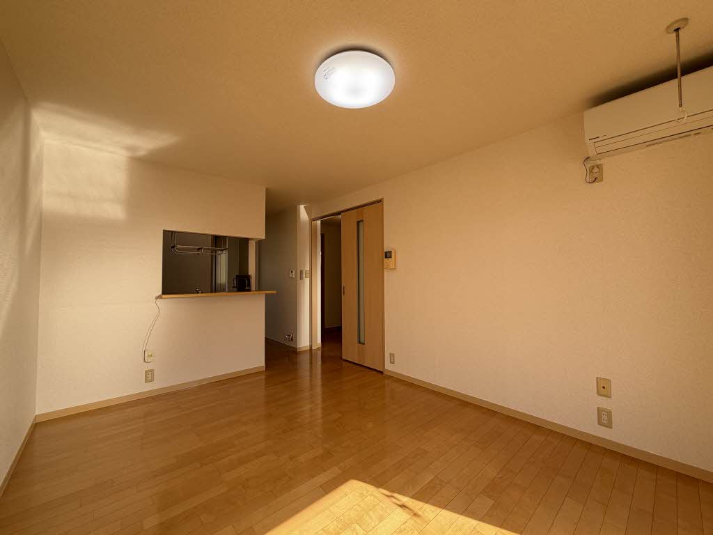 シーエル 202号-3