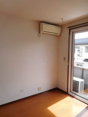 ヴィラージュＣ 202号-3