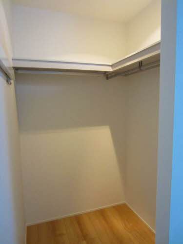 キプロス樋口 101号-6