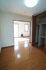 シャーメゾン・ピア 202号-8