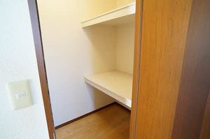 シャーメゾンカナン 202号-8