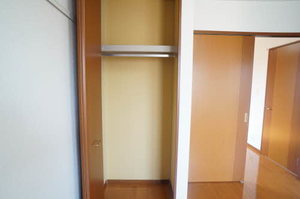 シャーメゾンメイD 201号-8