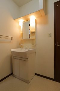 マウントフィールドＤ 202号-8