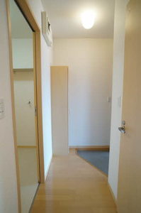 シャーメゾン・アップル・シード 201号-2