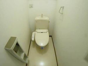 シャーメゾン・ポルト 201号-5