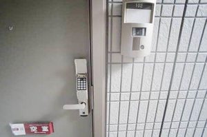 シャーメゾンルミエール 102号-12